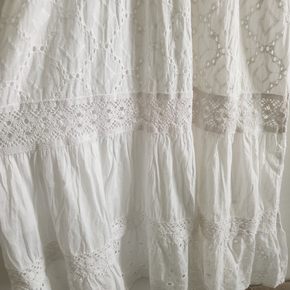 White  cotton summer dress - Picture 3 of 13